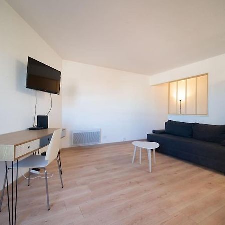 Fully Equipped Apartment 2 To 4 People St Charles Marseille Exterior photo
